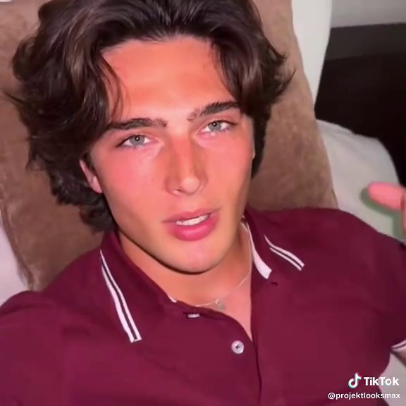 Filmy użytkownika ProjektLooksMax (@projektlooksmax) z muzyką original sound - bones