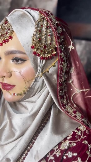 Hashmat MUA & Academy on Instagram: "Hijabi Bride Makeover by @bridal_glow_by_hashmat #makeupartist #artist #weddings #bridalmakeup #weddingday #makeup #bridal #makeover #shots #makeuplook #reels #viral #muslimbride #indianbridalmakeup #trendyreels"
