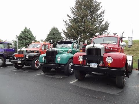 Mack Pedigree Parade of Power - Trucktoberfest