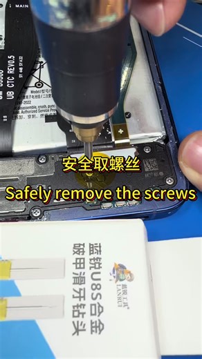 #Fix phones#Phone repair tools: Here's how to remove stripped phone screws#إصلاح الهواتف المحمولة# أدوات إصلاح الهواتف المحمولة، يمكن أيضًا استخدام هذه الطريقة لإزالة براغي الهاتف المنزلقة