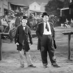 Can it be that it was all so simple then ? Which of them used to say ? “ that’s another fine mess you got me into ? #laurelandhardy #fridaydance #friday #fridaymood #fridaymood #tgif #nostalgia #thankgoditsfriday Repost from @oldhollywoodfans • Laurel began his film career in 1917 and made his final appearance in 1951. He appeared with his comic partner Oliver Hardy in the film short The Lucky Dog in 1921, although they did not become an official team until late 1927.[5] He then appeared exclusi