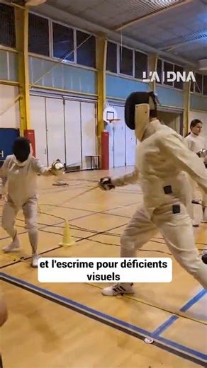 A Saverne, Pascal Kirsch pratique l’escrime pour déficients visuels