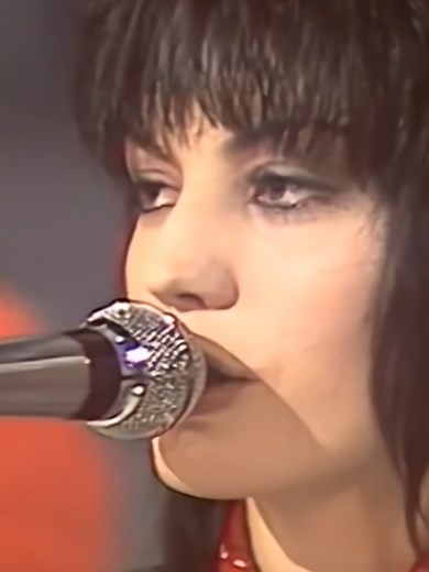 🖤 | joan jett i love rock and roll