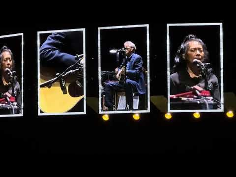Bell Bottom Blues - Eric Clapton Live - Nashville, TN 2025