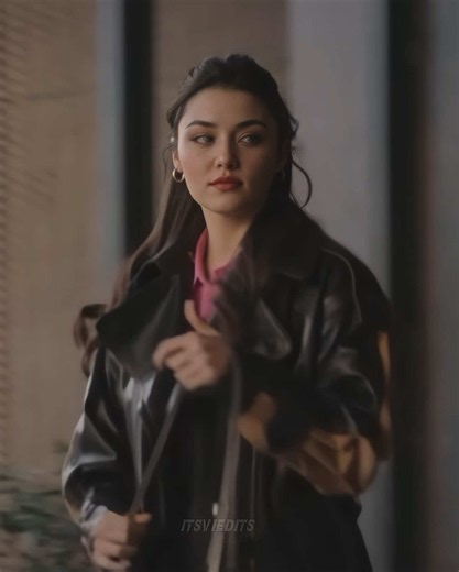 Looks da diva Eda Yildiz: inspirações e como recriar