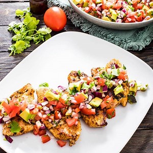 118K views · 129 reactions | Cilantro Lime Grilled Chicken with Avocado Salsa 陋 is incredibly tender and flavored. A healthy 30-minute recipe that’s super easy to make for a low carb dinner! Full Recipe-> https://www.lowcarbspark.com/cilantro-lime-grilled-chicken-with-avocado-salsa/ | Low Carb Spark | Facebook