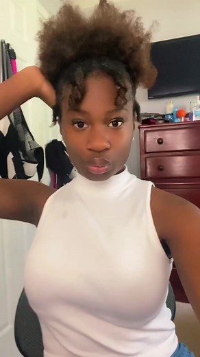 Curly Bangs Puff Tutorial | Natural Hair Ideas
