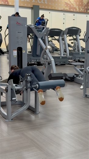 Wrong time wrong spot #workout #bodybuilder #martialarts #fight #fighter #technique #techniquematters #evreyone #everybody #funny #funnyvideos #fun #funnymoments #fighter #chicago #funnymemes #funnyy #funnytiktok #followers #followers #usa #usa_tiktok #sports #fitness #fittok #gym #gymtok #gymmotivation #motivation #gymnastics #gymbro | SamboBeast