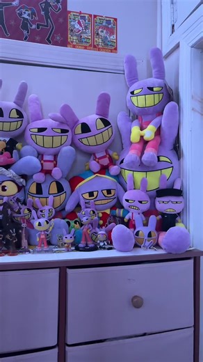 Creating a New Shelf for My Digital Circus Collection