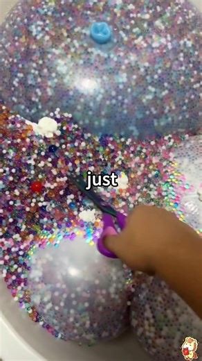 Engaging Satisfying Content on Reddit