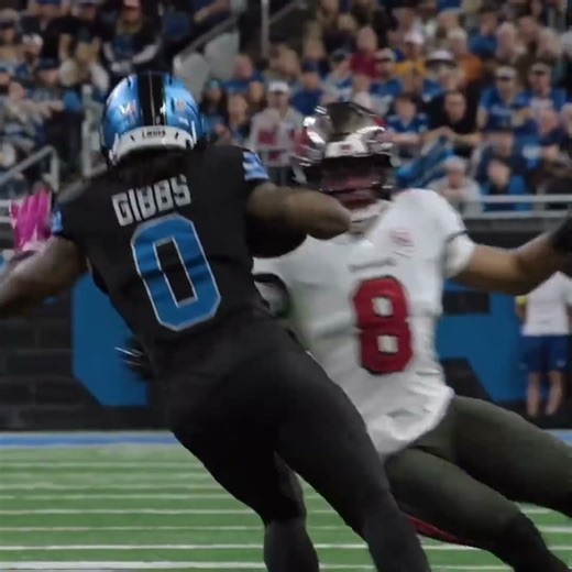 This hard #alien #nfl #likeandsubscribe #lions #jahmyrgibbs #mixtape #shorts #uzi