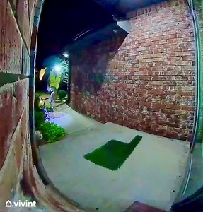 98K views · 4K reactions | Doorbell Dad Dad Joke 27 #dad #dadlife #dadjokes #jokes #camera #neighborhood #security #porchpirates #comedy #vivint | The Dad Dork | Facebook