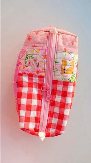 Easy Boxy Zipper Pouch for Bag Making Beginners ❤️ No binding, No raw edges, easy zipper #sewing