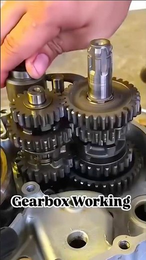 This is how bikes engine gearbox works 💀 | how bike engine works | how motorcycles engine assembles