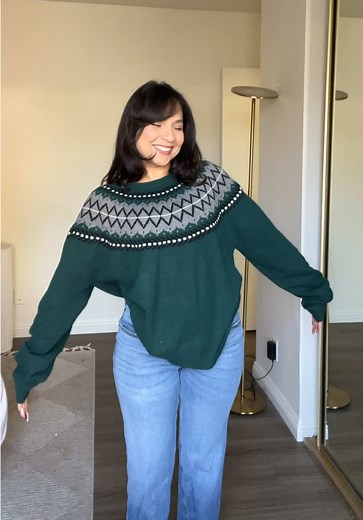 Styling Oversized Sweater: Outfit Ideas and Tips