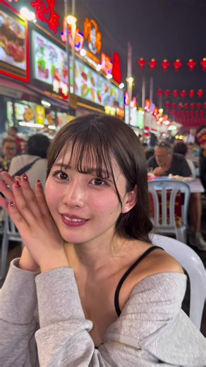 アロー通りの美味しい食べ物探訪