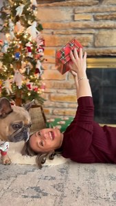 My early Christmas gift for my Frenchie! The viral Spark Paws PJ’s!! Our promo code: LOUIECLARK to get yours discount @sparkpawsofficial Louie wears XL and are adorable for the holidays! #frenchiesofinstagram #frenchbulldogsofinstagram #dogmomaf #dogsofinstagram #dogmomlife #bulldogsofinstagram #dogpajamas #christmaspajamas #sparkpawsofficial | Frenchie Louie Clark