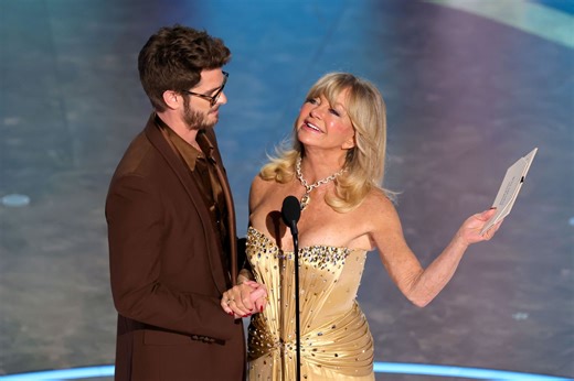 What happened to Andrew Garfield’s mom Lynn Garfield? Actor says Goldie Hawn “gave joy” to late mother as duo present Oscar award