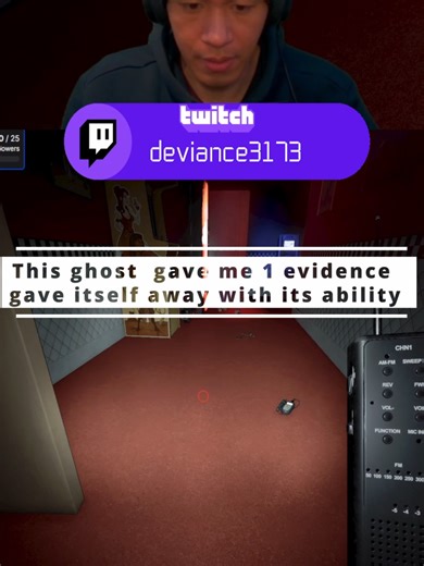 Gave me 1 evidence but gave itself away #phasmophobia #twitch #guesstheghost #gameplay #followontwitch #wholesomegaming #gaming