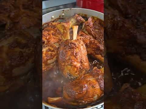 How to prepare ADOBADO CHAMORROS