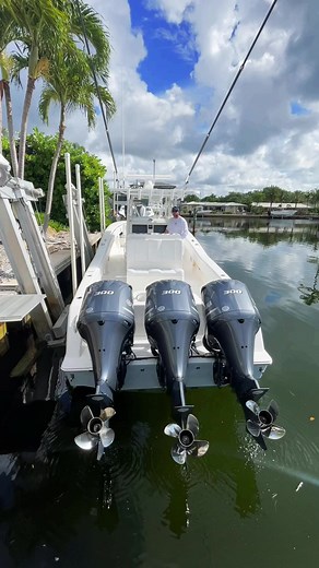 Ep. 117 | Trim Down Start Up - Yamaha Fishing Boat with Triple 300s | Immaculate Condition