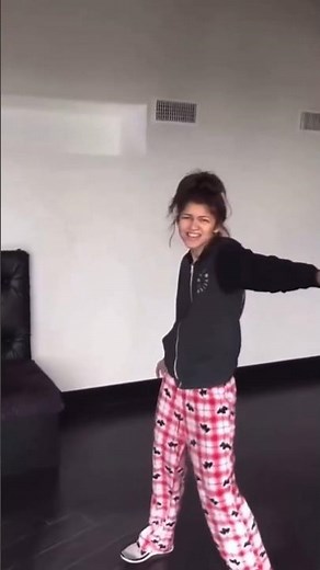 Zendaya's Jaw-Dropping Dance Moves Will Leave You Speechless