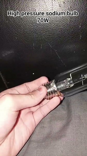 High pressure sodium bulb 70W