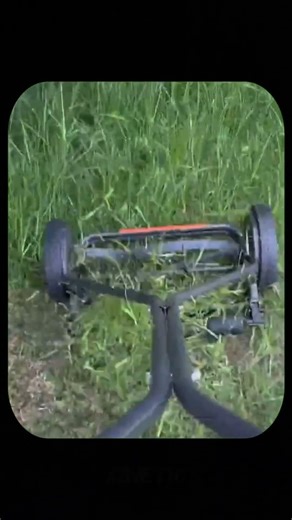 Before Engines: How Old Lawn Mowers Worked Without Fuel or Noise! #shorts