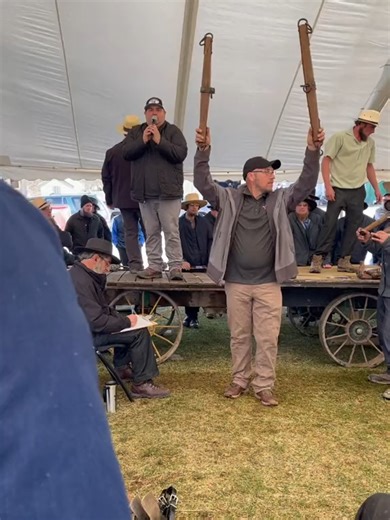 Vern Yoder with the 🎤💯#auction_guy ##fyp ##viral#eminem