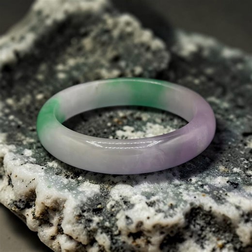Lavender Green Jade Bangle – Natural Color, 13mm Thickness, 57mm Diameter - Etsy