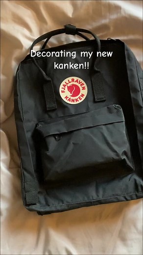 Decorating My New Kanken Backpack with Pins and Keychains