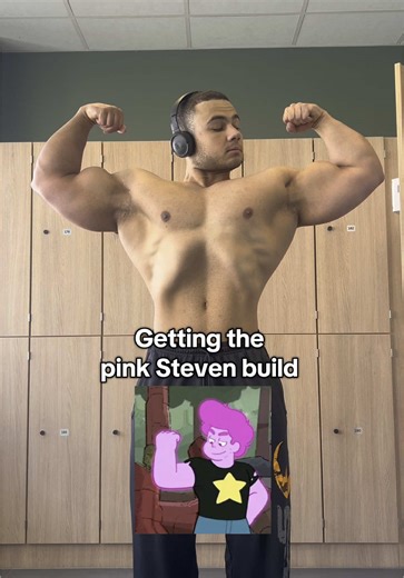 Getting the Pink Steven Build in Fitness Universe