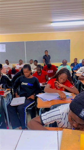 Education in Namibia: Schools, Teachers, and Learners
