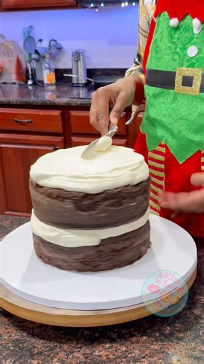 Nike Cake | Custom Dessert Design You Won’t Believe!