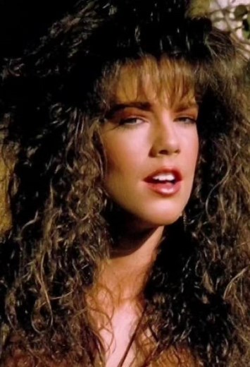 Racquel Darrian: Discovering Her Unique Talent