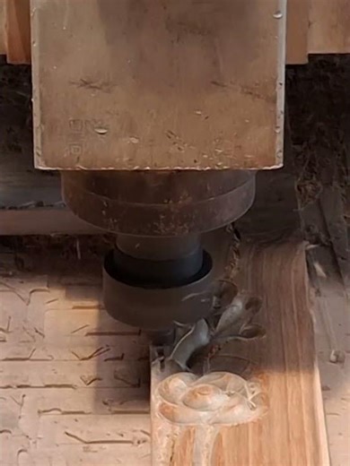 How to make complex designs on wood using CNC machines