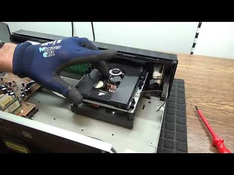 Onkyo R1 CD Fach geht nicht auf, spielt keine CD ab.