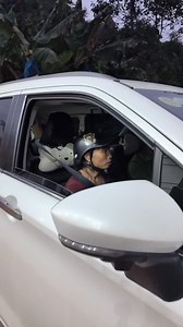 Lần đầu lái xe oto cho mẹ ngồi thử..! | Người Mẹ Vùng Cao