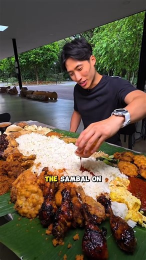 Huge Indonesian Chicken Buffet #eatingchallenge#foodchallenge #food #shorts#mukbang #tranding#foodie