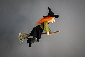 Flying Witch on Broom Sewing Patterns, PDF SVG Halloween Pattern, Felt Ornaments, Witch Halloween Decor, Witch Hat Pattern - Etsy