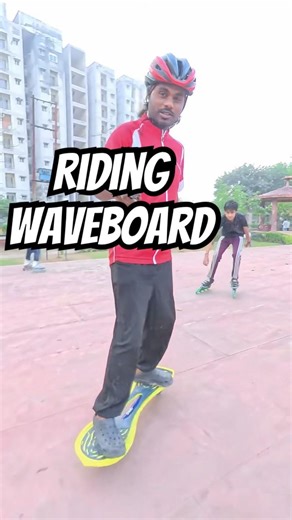 Waveboarding oxelo classic yellow…#skater