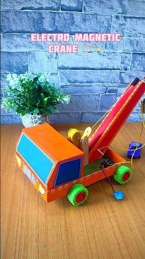 DIY Electromagnetic Crane Model for School Project | Working Science Experiment | Komodo Craft