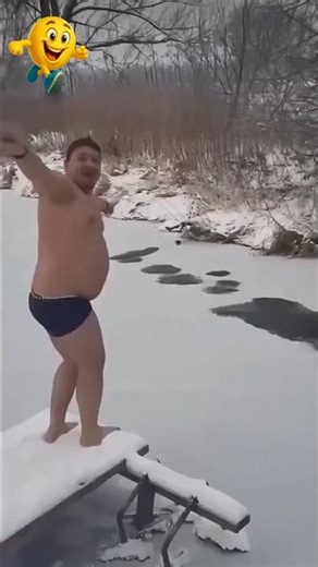 man’s funny moments, please subscribe 💪 #chuckle factory#funny#short#mistake#fall#🤪
