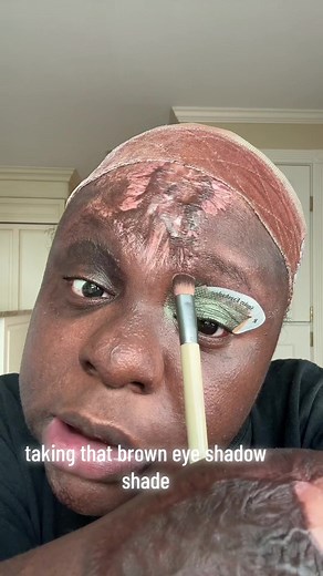 Gorgeous Cut Crease Makeup Tutorial for Black Girls | Step-by-Step Guide