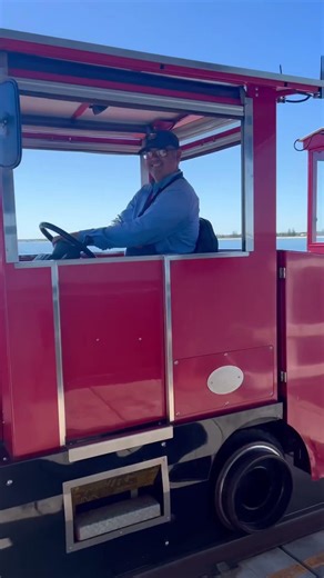 Busselton train on the jetty