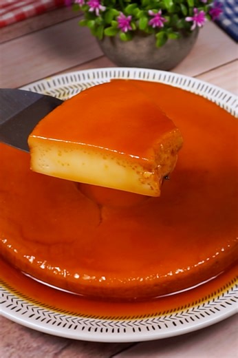 ¡Solo 2 ingredientes, sin huevos y sin crema! Budín hecho en 30 minutos! | Ropstor Postres