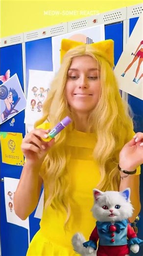 Purr-fectly Sticky: The GLUE LIPSTICK Challenge! 😻💄