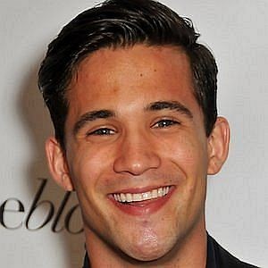 Dez Duron – Age, Bio, Personal Life, Family & Stats | CelebsAges