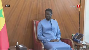 🎥 • Le chef de l’Etat a reçu ce jeudi une délégation de China Harbour Engineering Company ( CHEC ). Une entreprise chinoise impliquée dans la construction du port de Ndayane. Le président Bassirou Diomaye Faye a également reçu les dirigeants de Citigroup spécialisé spécialisé dans les services financiers et bancaires. Synthèse Oumar Gningue | Com’Digital SN