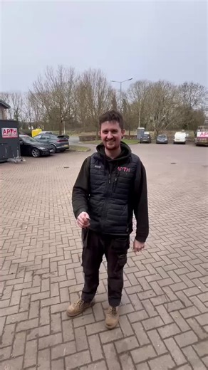 Explore the Powerful Kubota U27 Digger for Hire